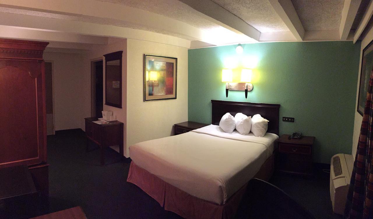 Rodeway Inn & Suites Rockford Zewnętrze zdjęcie
