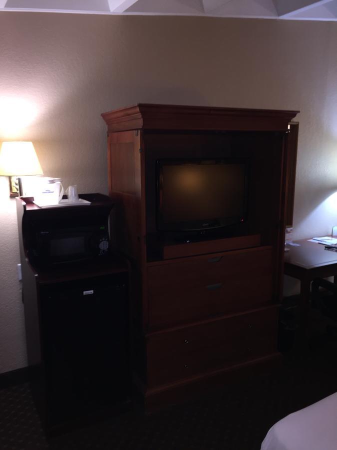 Rodeway Inn & Suites Rockford Zewnętrze zdjęcie