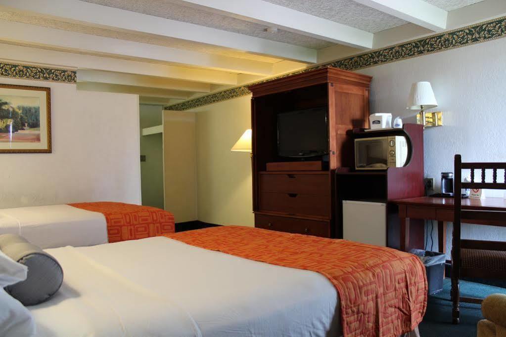Rodeway Inn & Suites Rockford Zewnętrze zdjęcie