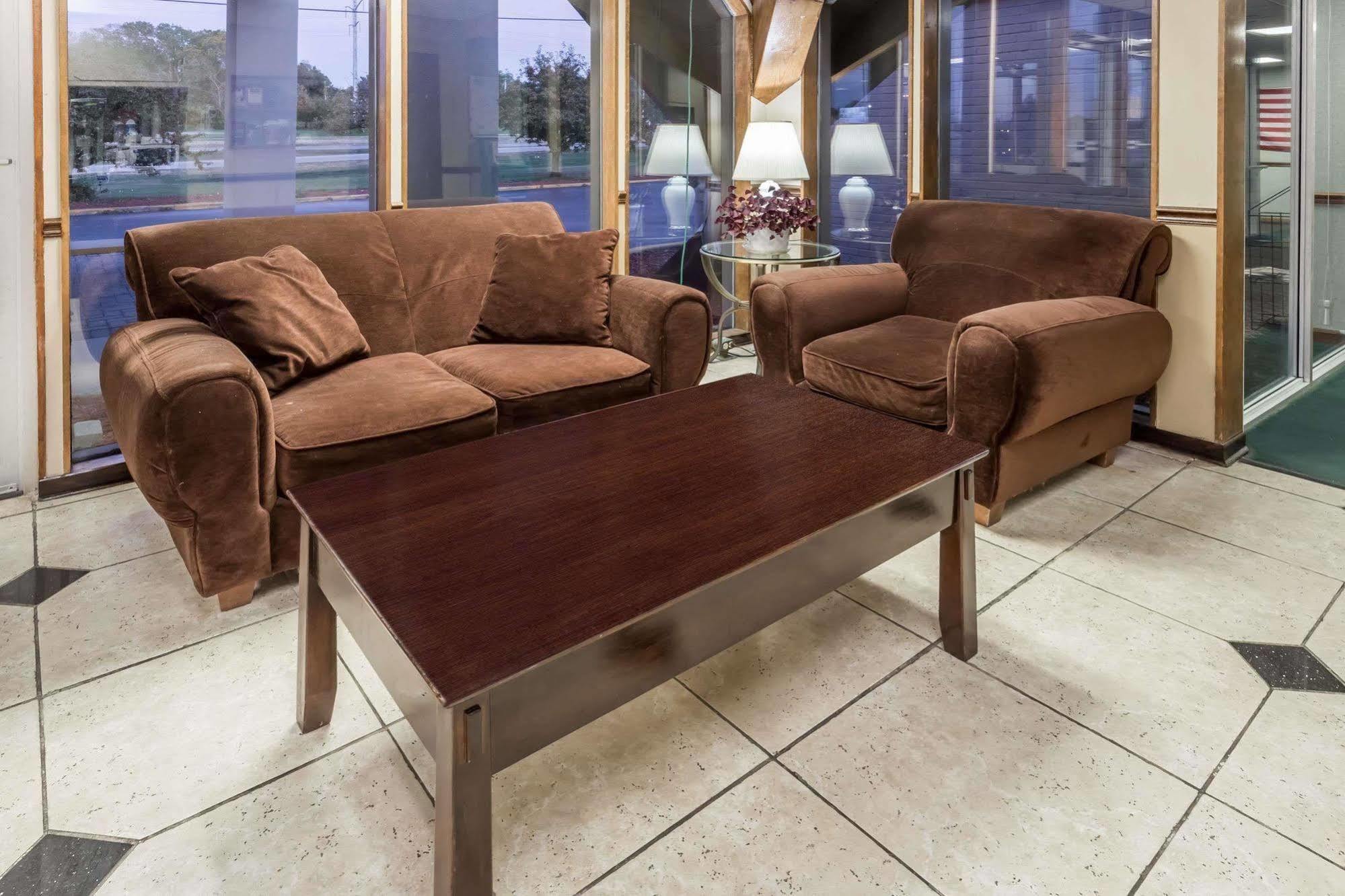Rodeway Inn & Suites Rockford Zewnętrze zdjęcie