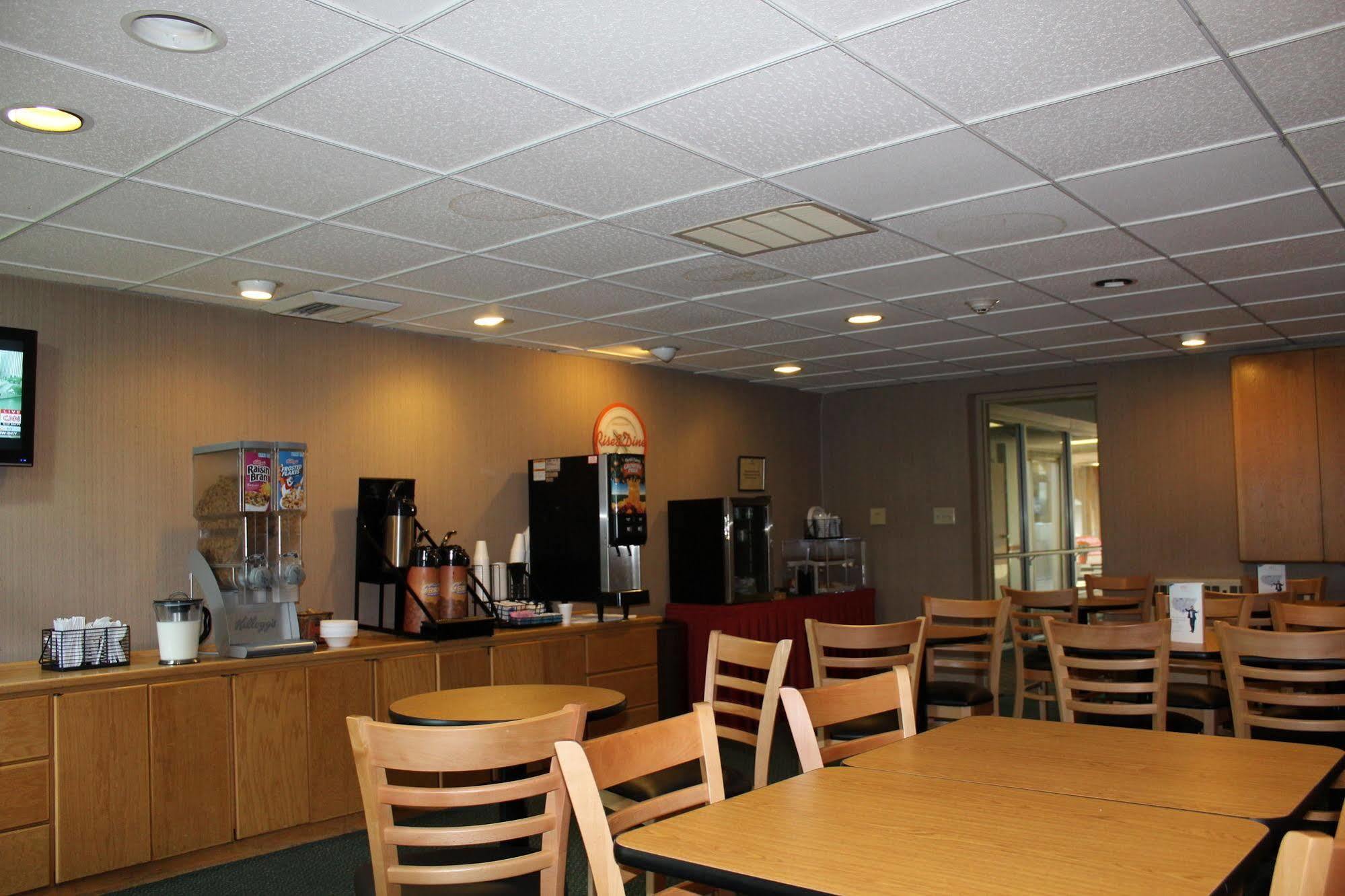 Rodeway Inn & Suites Rockford Zewnętrze zdjęcie