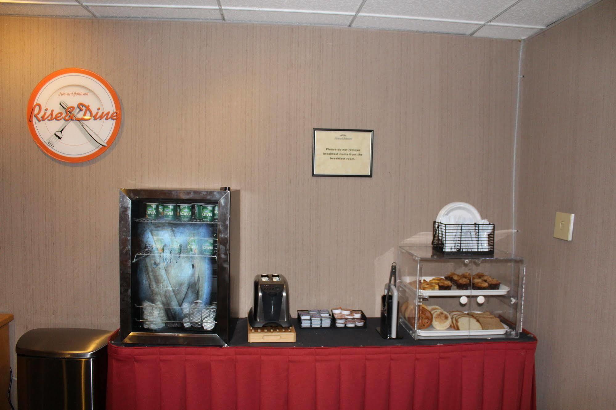 Rodeway Inn & Suites Rockford Zewnętrze zdjęcie